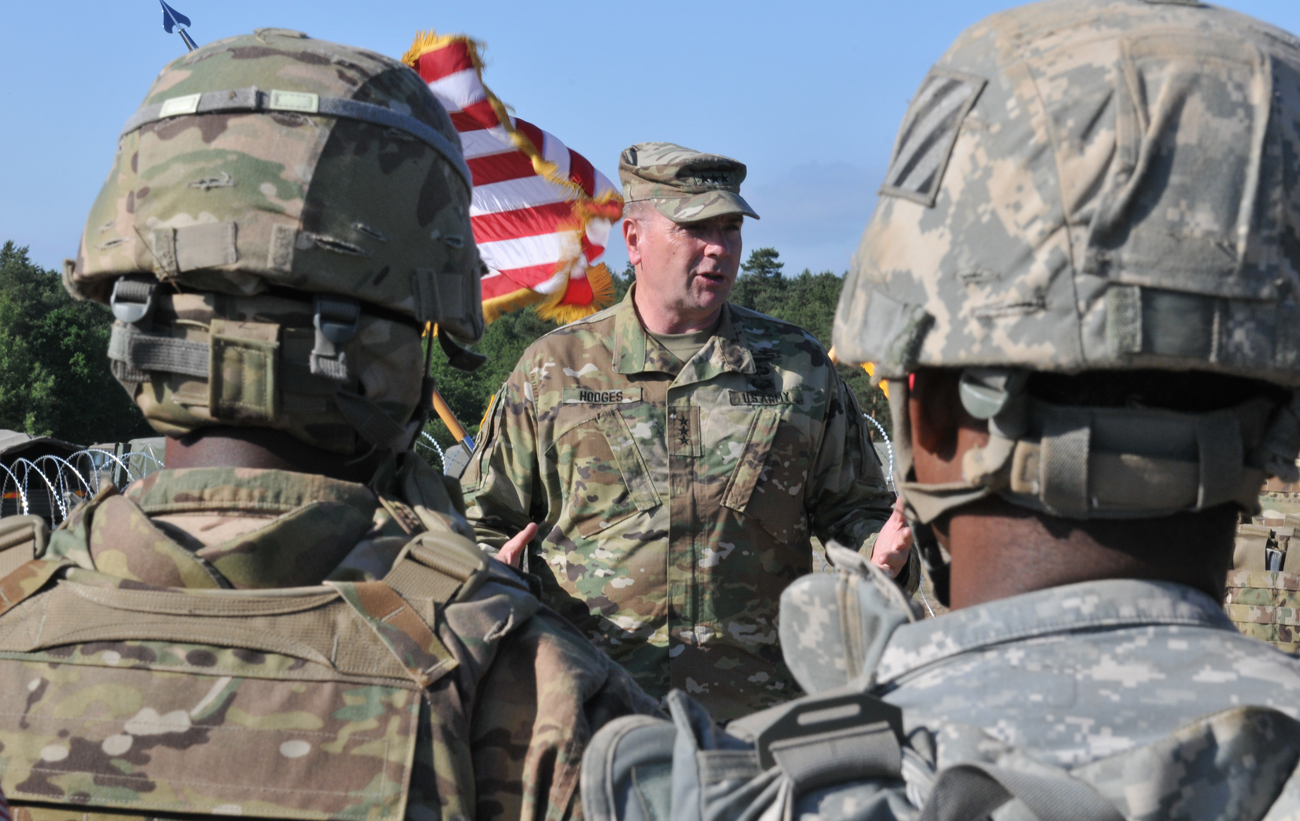 Американский генерал Бен Ходжес: Россия все еще слишком сильно влияет на Украину